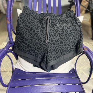 NWOT Abercrombie & Fitch Cheetah Print French Terry Shorts - Size L